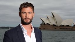 SYDNEY, AUSTRALIA - OCTOBER 15:  Chris Hemsworth poses during a photo call for Thor: Ragnarok on October 15, 2017 in Sydney, Australia.  (Photo by Mark Metcalfe/Getty Images for Disney)