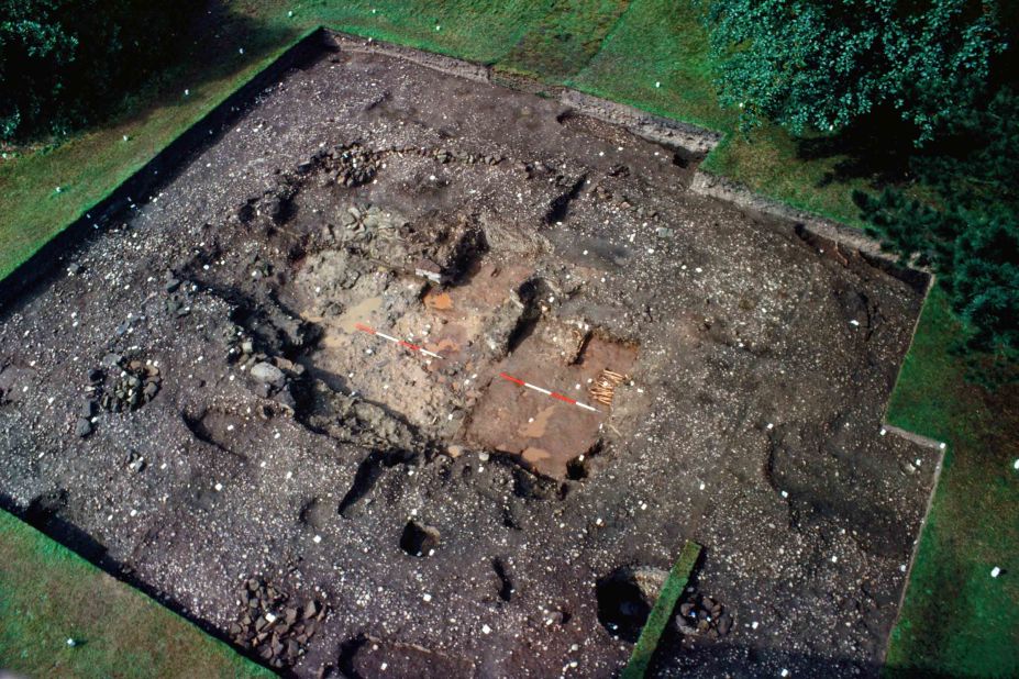 A Viking King's grave from 1103 in Northern Ireland belonging to