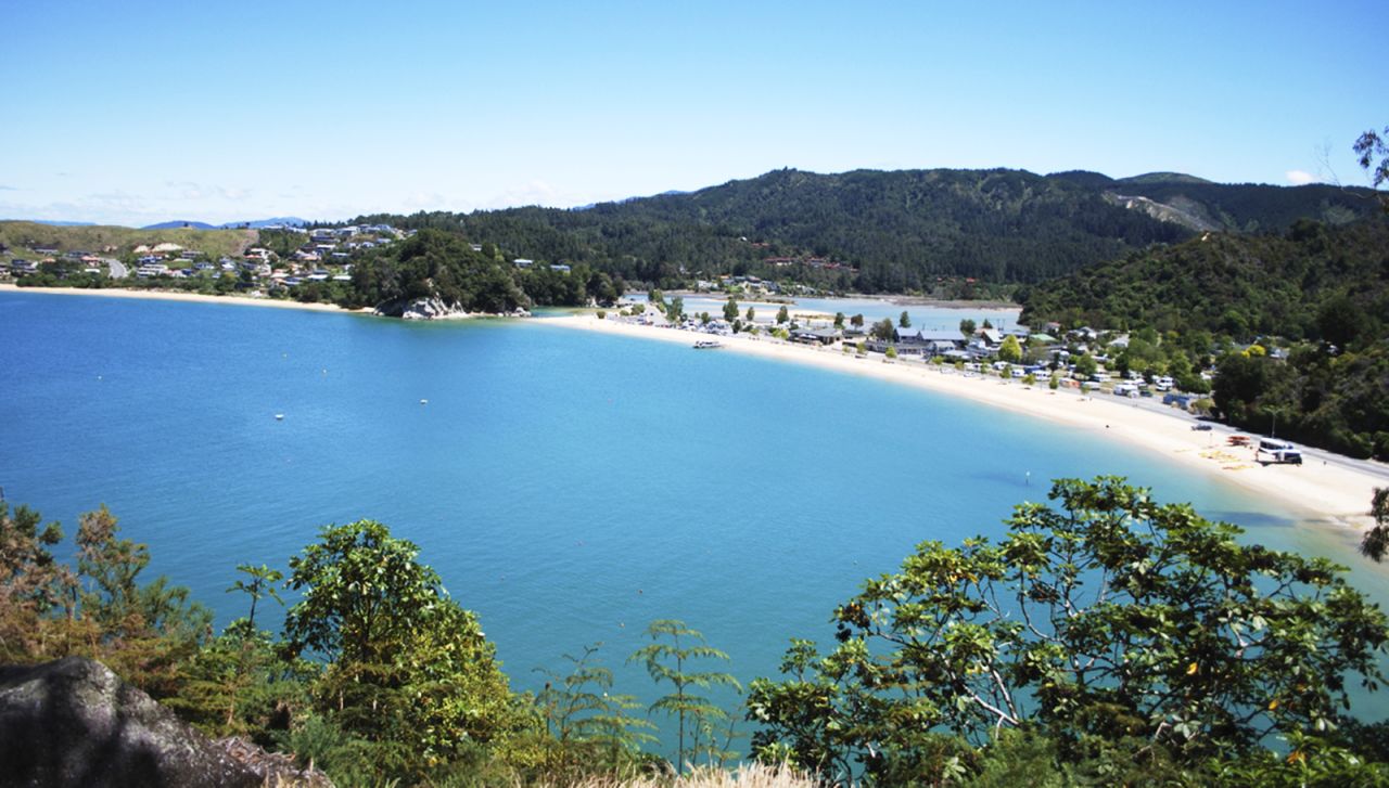 <strong>Kaiteriteri Beach, Tasman: </strong>Based at the top of the South Island, Kaiteriteri Beach has golden sands formed by a high content of quartz and is also the gateway to Abel Tasman National Park.