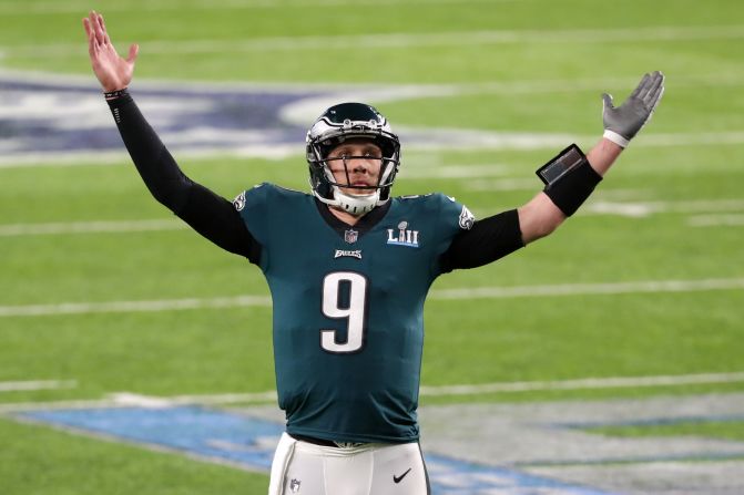 Foles celebrates after the touchdown pass to Ertz.