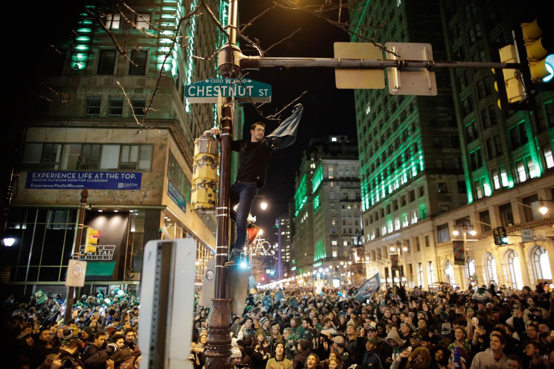 In Philly, party after Super Bowl win turns into looting, vandalism CNN