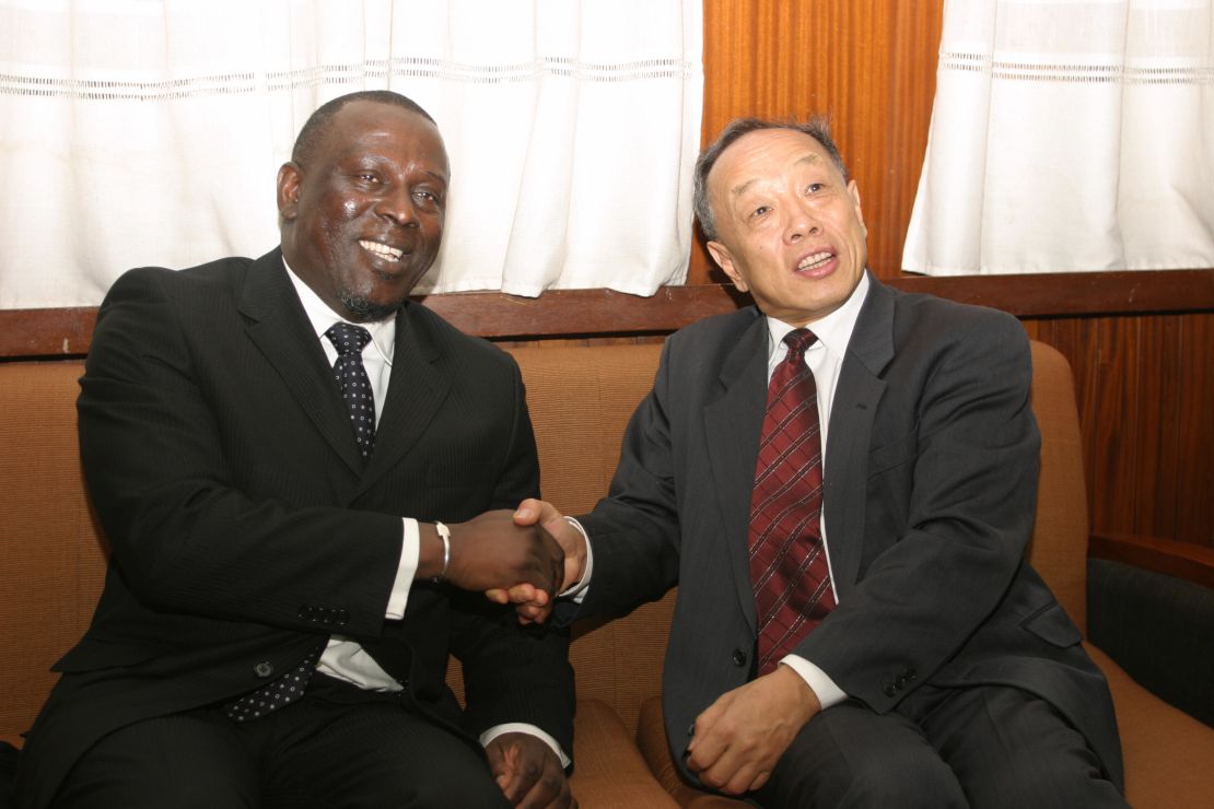 Li Zhaoxing, who was Chinese foreign minister between 2003 and 2007, with Cheikh Gadio in 2006 in Dakar.  
