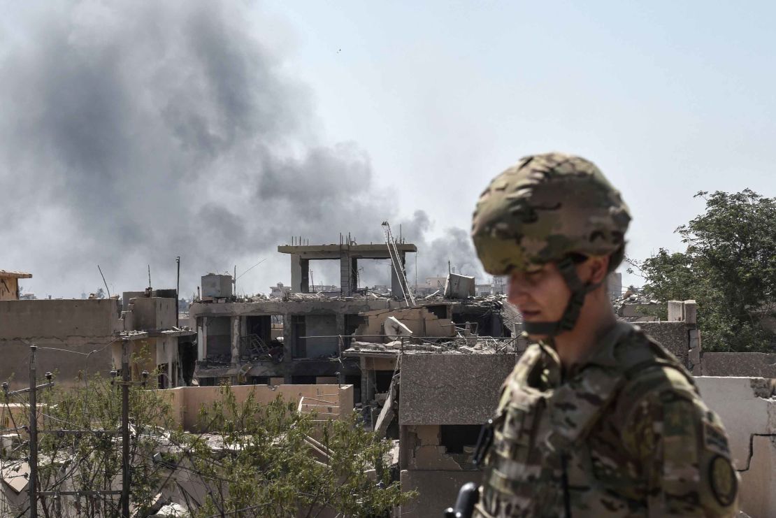 A US soldier advising Iraqi forces is seen in the city of Mosul on June 21, 2017.