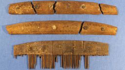 Vikings Ribe comb 