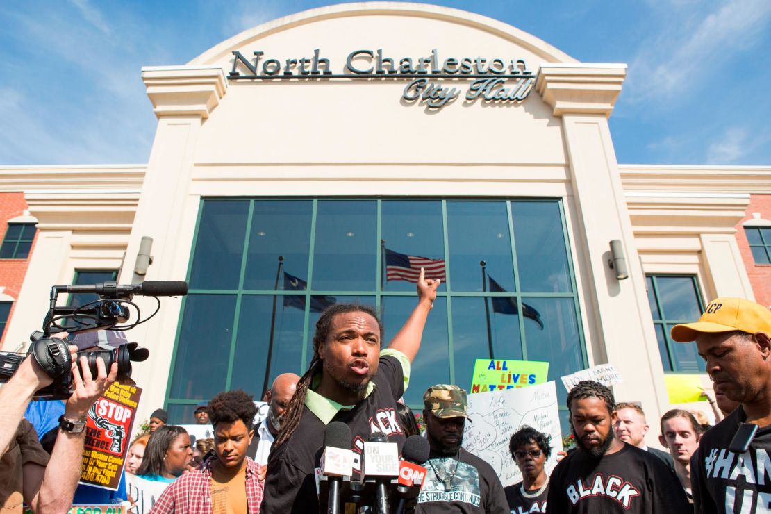 Muhiydin Moye addresses the crowd at a 2015 Walter Scott demonstration in North Charleston. 