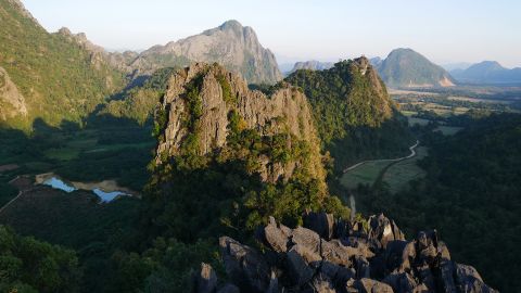 The viewpoint atop Pha Hon Kham Cliff. 