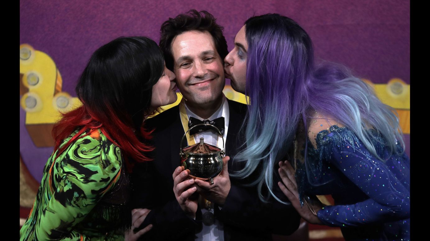 Actor and screenwriter Paul Rudd is kissed as he accepts his Pudding Pot trophy at Harvard University in Cambridge, Massachusetts, on Friday, February 2. <a href="https://news.harvard.edu/gazette/story/2018/01/hasty-pudding-names-paul-rudd-its-2018-man-of-the-year/" target="_blank" target="_blank">Rudd was honored as Man of the Year</a> by the Hasty Pudding Theatricals, the oldest theatrical organization in the United States.