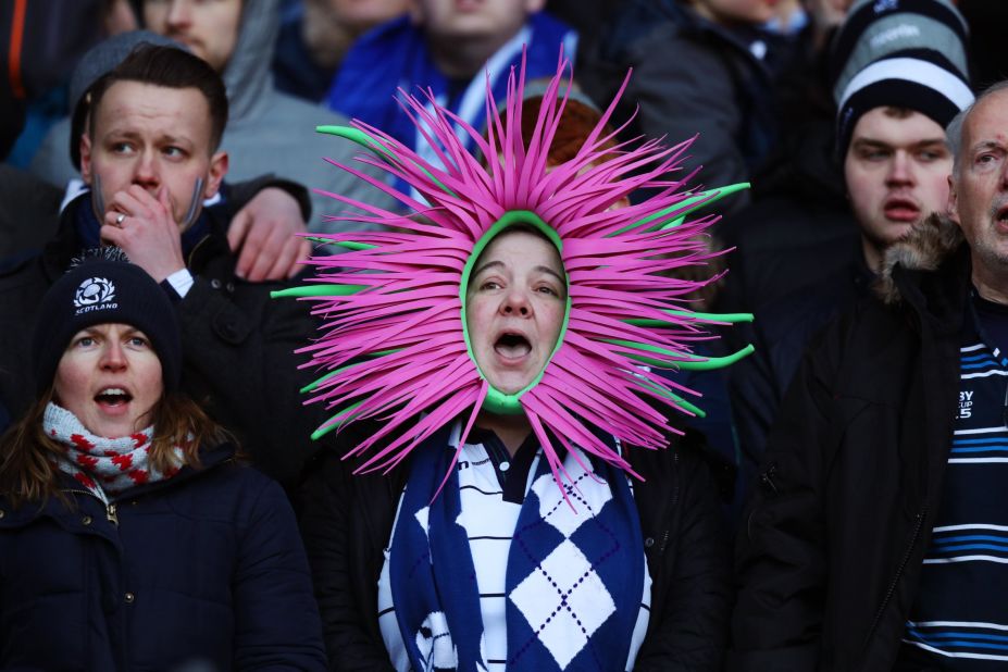 But it was the home supporters who had more reason to cheer as their side won 32-26, picking up a first win of the tournament.