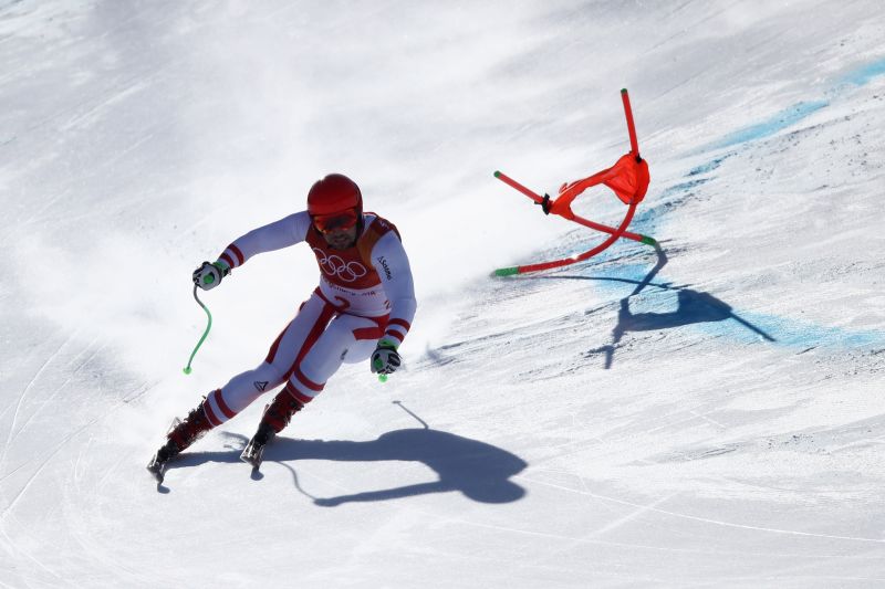 Aksel Lund Svindal makes history with men s downhill gold at age