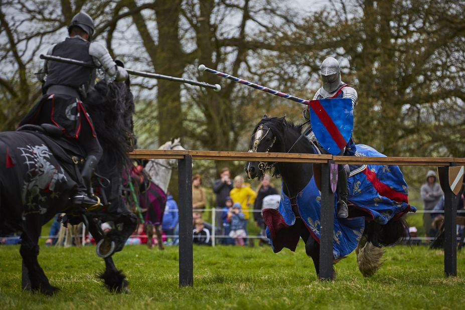 Sudeley Castle hosts occasional jousting tournaments with both horses and knights (played by professional stunt riders) in full medieval costume. The events -- which attract up to 2,500 visitors -- are held behind the Castle in a field which overlooks formal gardens and ancient ruins.
