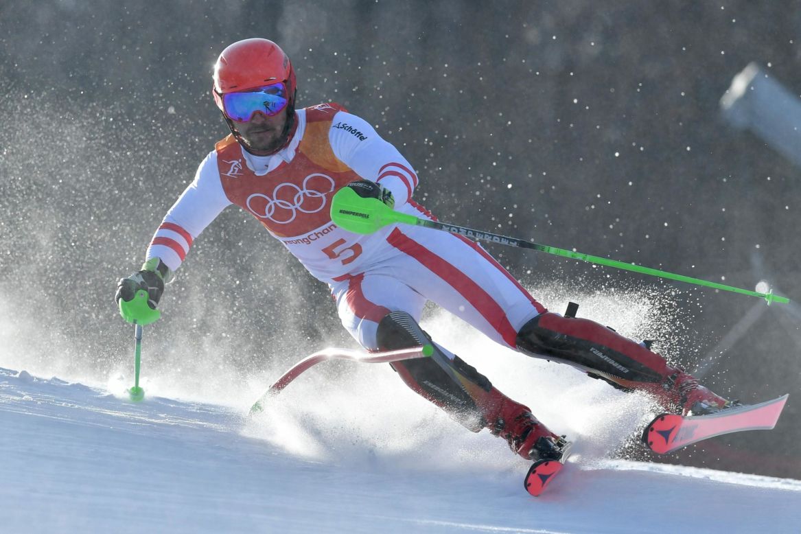 Austrian skier Marcel Hirscher, the favorite in the men's slalom, crashed out in his first run.