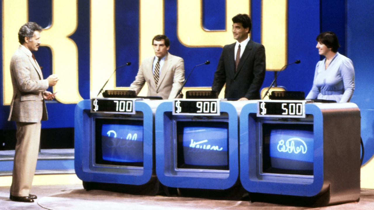 Alex Trebek hosts "Jeopardy!" on ABC in 1984.