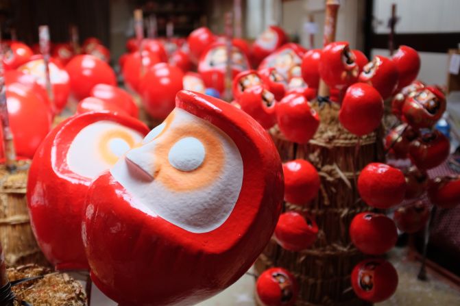 Daruma dolls drying at Daimonya, a famous daruma store in Takasaki.