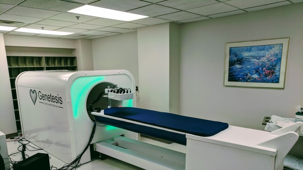 The experimental scanner creates a 3-D image to help diagnose a heart problem.