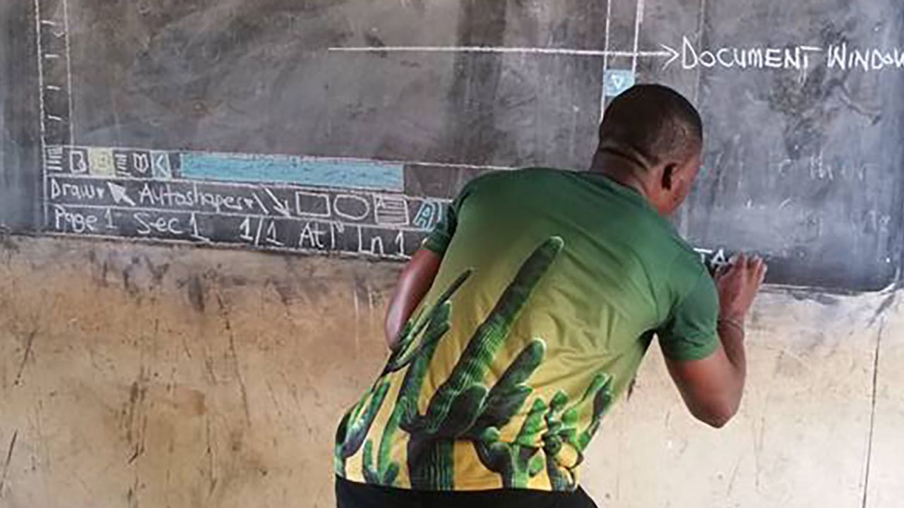Photos of a Ghanian teacher drawing Microsoft Word on a blackboard have gone viral.