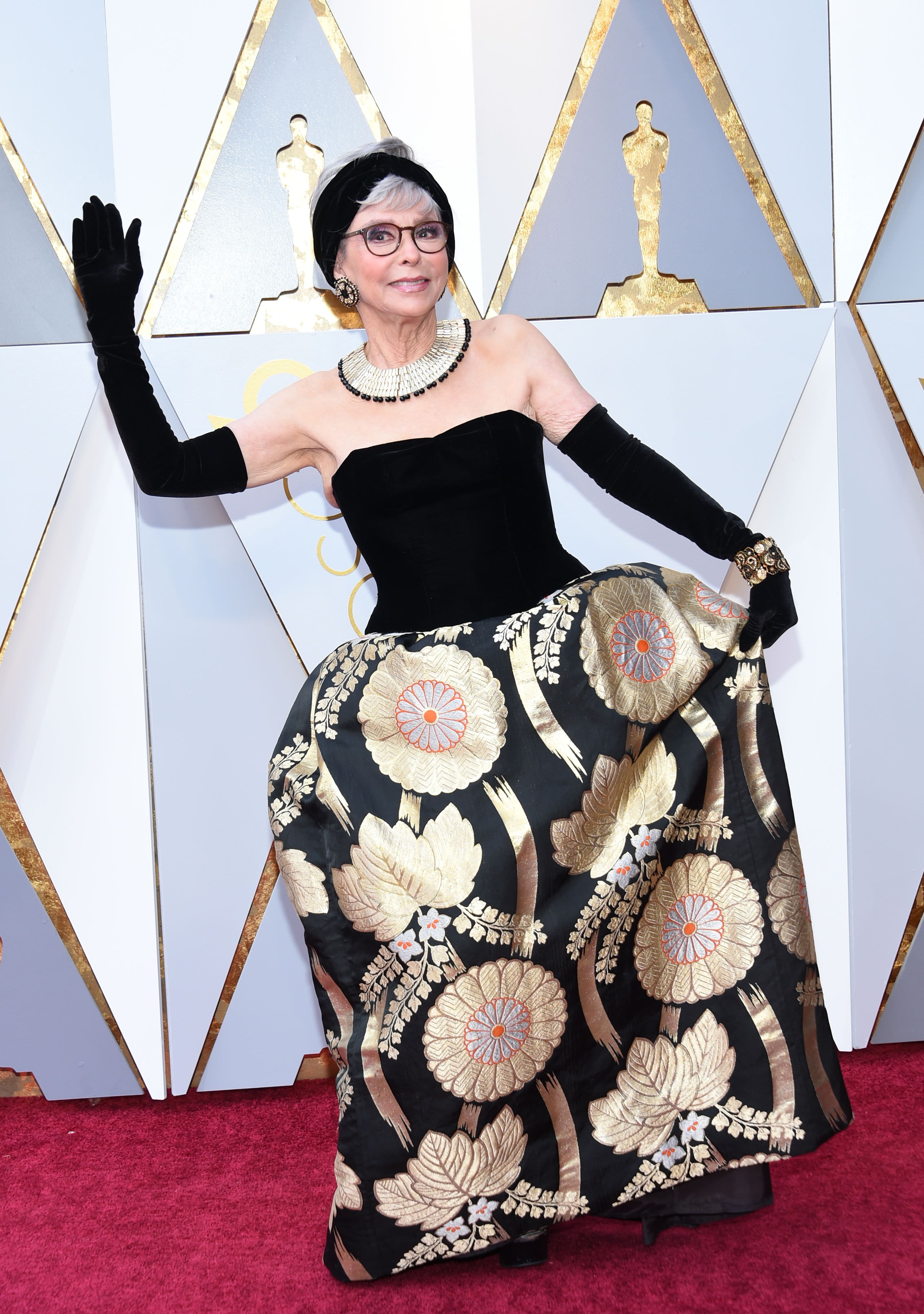 Rita Moreno At Oscars 2021: Stuns In Burgundy Gown – Hollywood Life