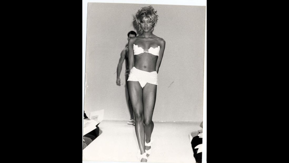 Supermodel Naomi Campbell walks the runway in 1989. During this era, slender yet strong supermodels became idealized images of beauty.<br />   