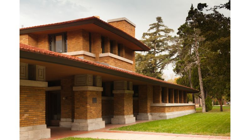 <strong>Wichita, Kansas:</strong> Fans of Frank Lloyd Wright -- or architecture in general -- may want to schedule a tour of the Allen House.