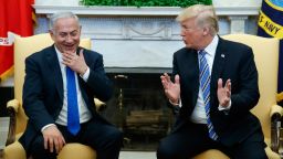 President Donald Trump meets with Israeli Prime Minister Benjamin Netanyahu in the Oval Office of the White House, Monday, March 5, 2018, in Washington. (AP Photo/Evan Vucci)