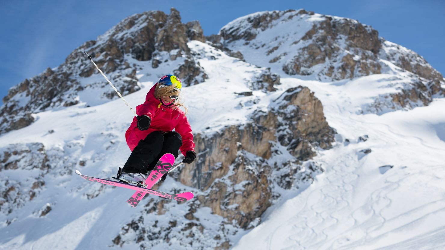 Kelly Sildaru estonia skier