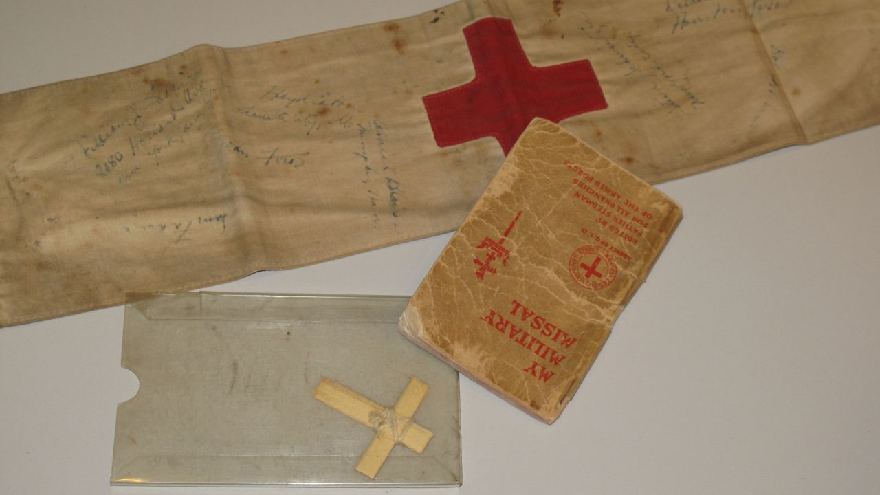 Acevedo kept his medic's band, cross and prayer book after the war. He donated the items to the US National Holocaust Memorial Museum in 2010.