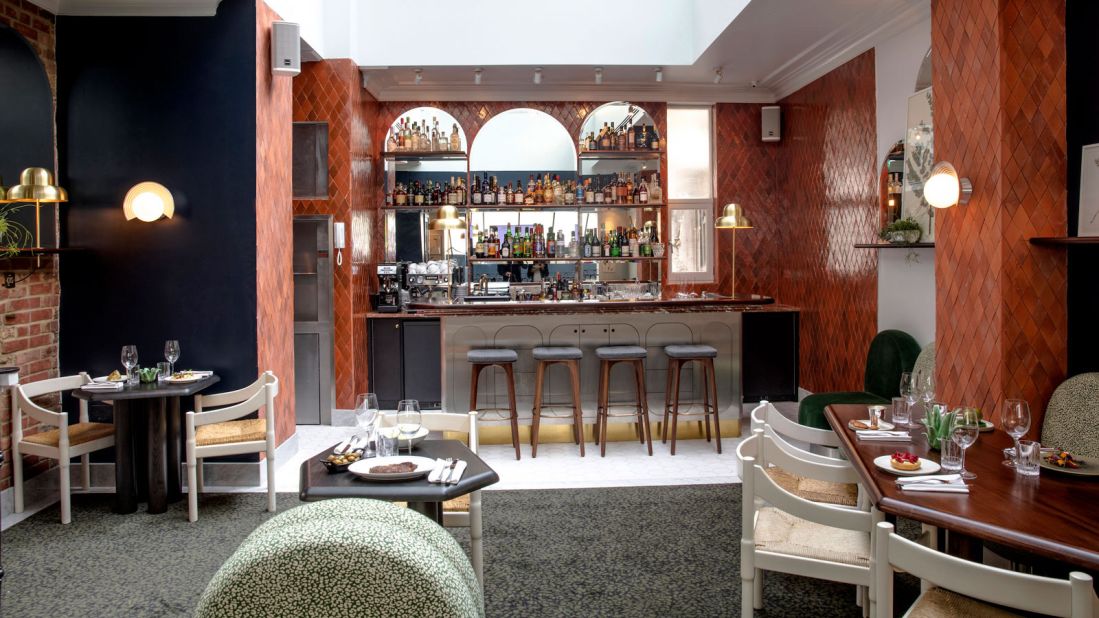 <strong>Henrietta: </strong>Michelin-starred chef Ollie Dabbous and the group behind the Experimental Cocktail Club have joined forces to create a hotel restaurant with real personality.