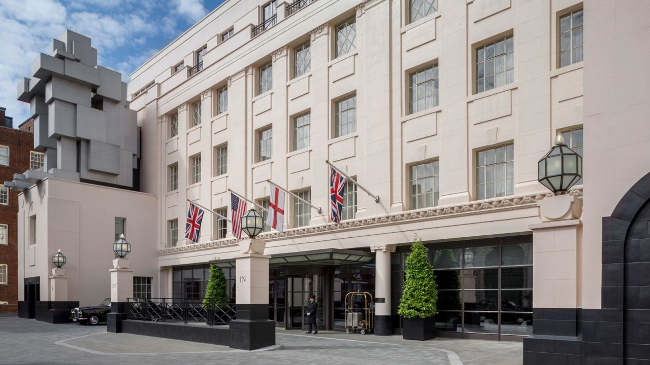 <strong>The Beaumont:</strong> Formerly a parking garage, this 1926 building has been transformed into one of London's top five-star hotels, with LTI naming it the "world's best luxury hotel" in 2014.