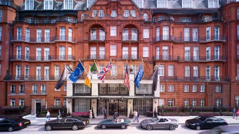 Claridge's provides a classically English experience.
