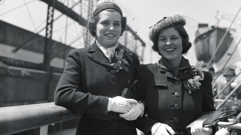 Eunice Kennedy, left, and her sister Rosemary Kennedy in 1938. 