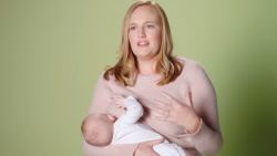 Kelda Roy breastfeed ad