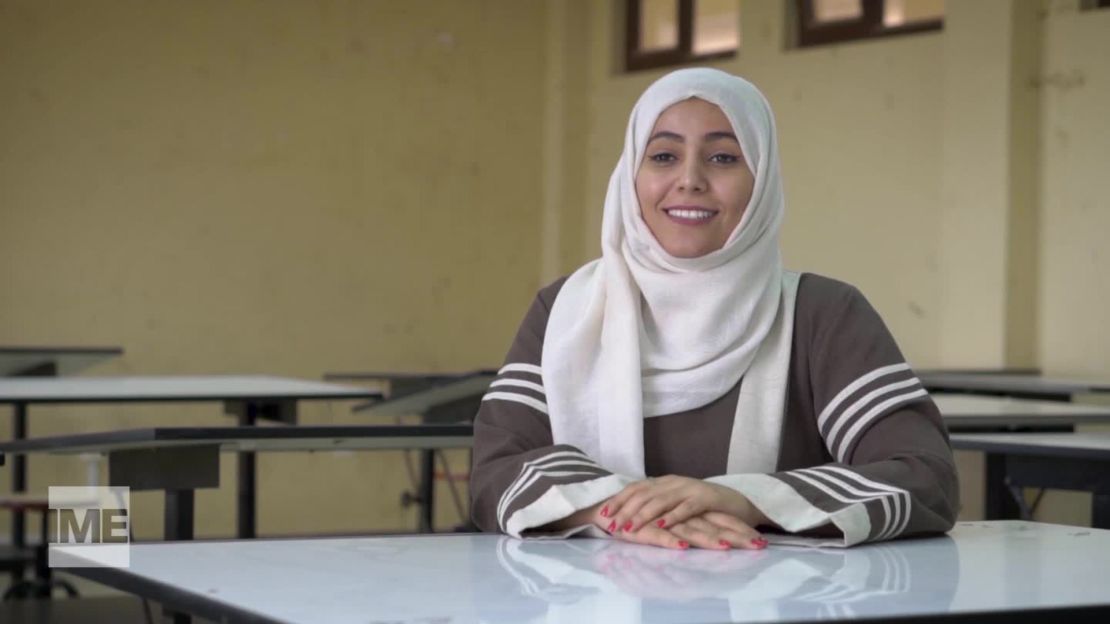 Nesmah Mansoor, Yemeni architecture student inspired by Zaha Hadid.