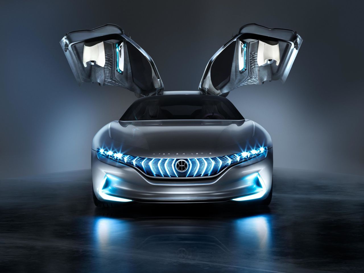 Pininfarina's brief was to create a glamorous flagship for the Hybrid Kinetic Group brand -- and the concept's spectacular gullwing doors certainly helps with this.