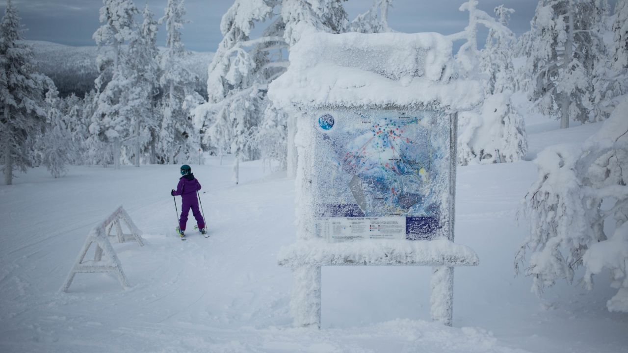 <strong>Snow signs:</strong> Those ski maps can get hard to read under all that snow and frost. Levi isn't huge, though. It's hard to get lost, even if you head into the trees for some slalom action.