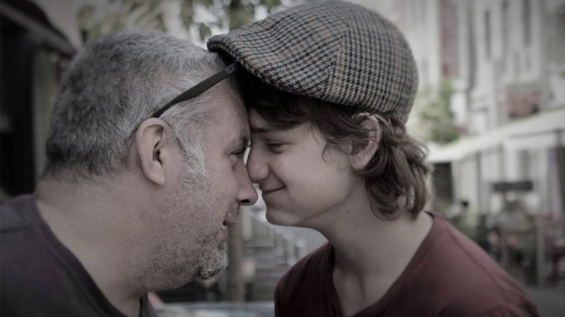 Talon Windwalker and his daughter share a sweet moment in Cannes, France.