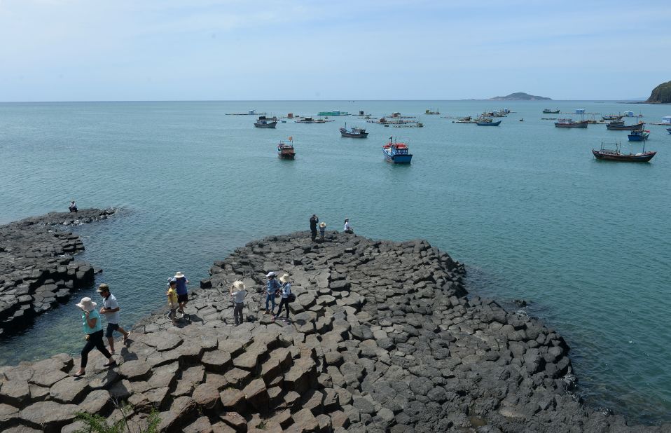<strong>Ganh Da Dia: </strong>Along the central coastline, north of Nha Trang, the Ganh Da Dia (meaning the "Cliff of Stone Plates") National Heritage site showcases mysterious basalt rock columns. Thousands of years ago, volcanic explosions formed the hardened lava outcrops, which now resemble fish scales.