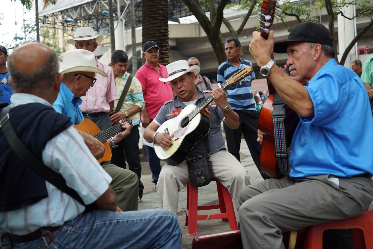 Locals play bambuco, traditional folk music originating from Colombia.