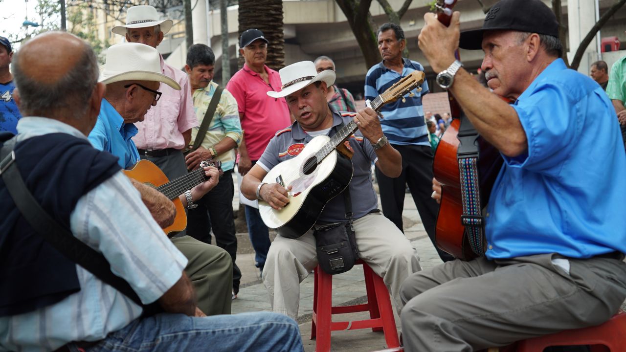 Locals play bambuco, traditional folk music originating from Colombia.
