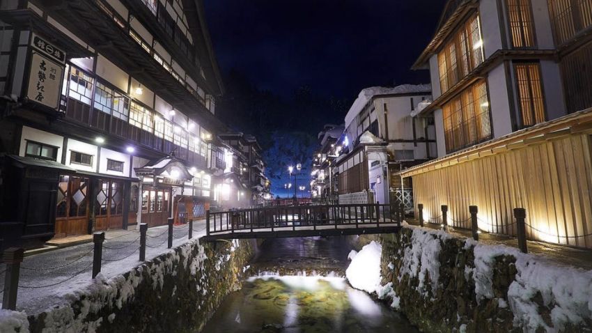 Ginzan Onsen tease