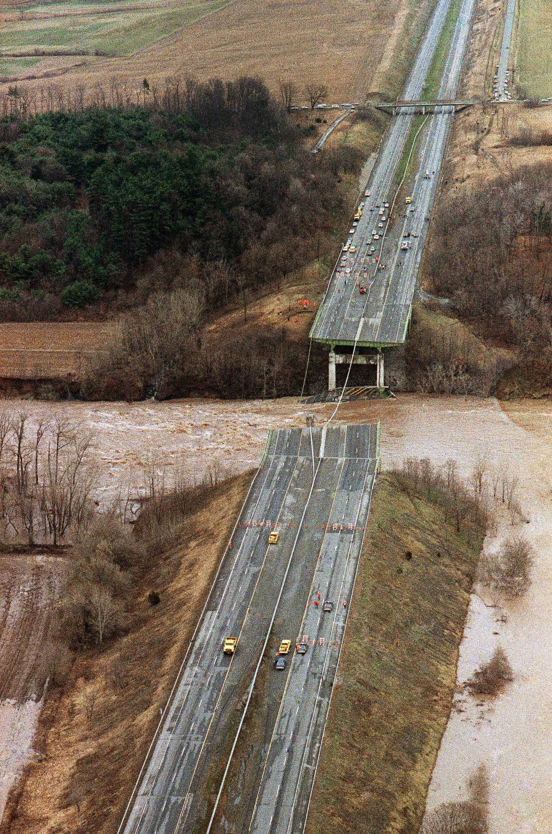 09 deadliest bridge collapse Schoharie Creek Bridge 1987