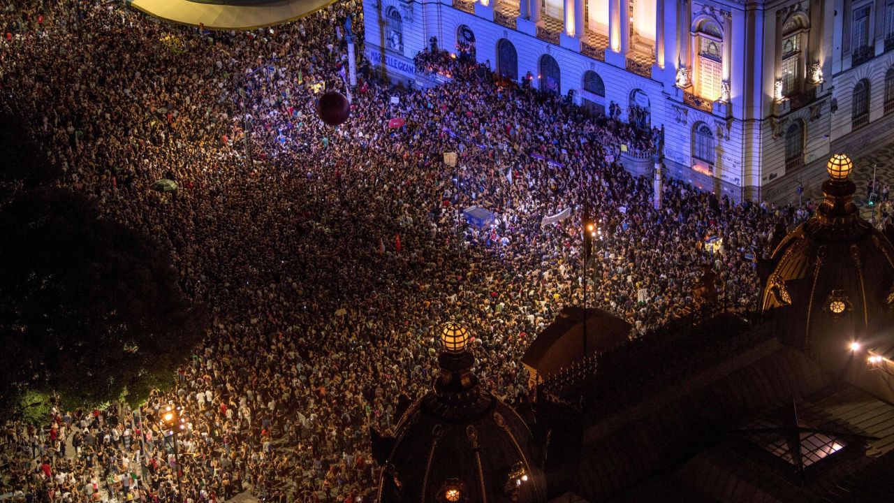 Thousands demonstrated in Rio Thursday after the killings of Marielle Franco and her driver.