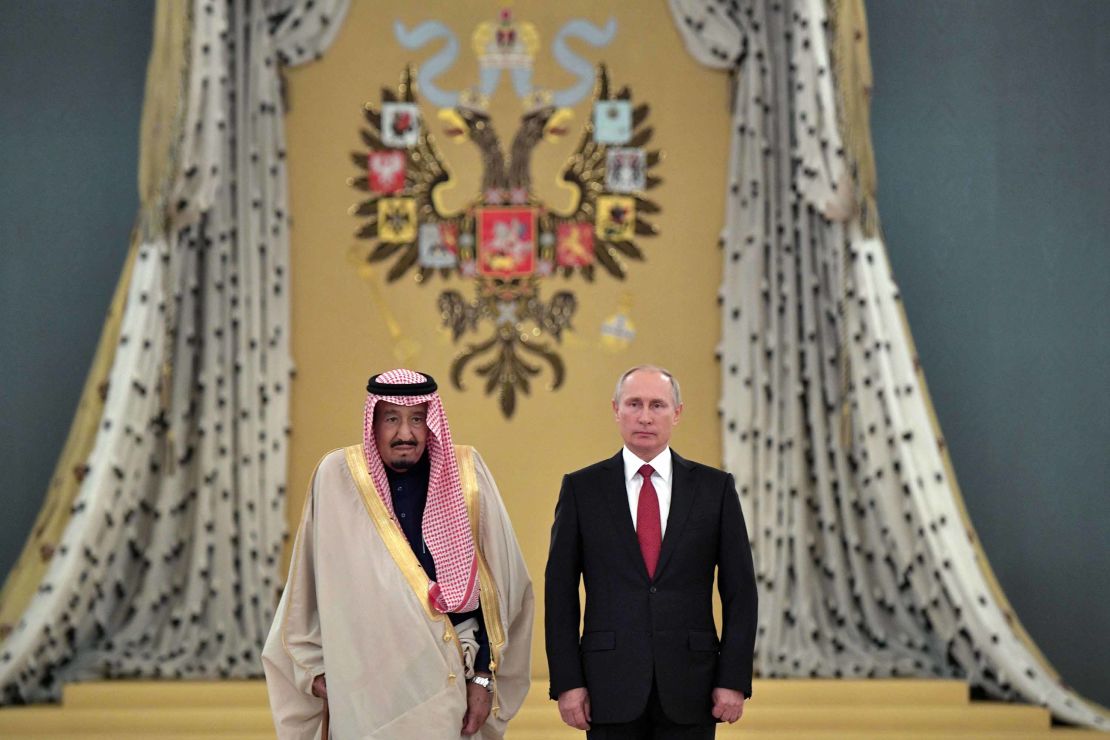 Russian President Vladimir Putin, right, with Saudi King Salman bin Abdulaziz Al-Saud in Moscow on October 5, 2017.