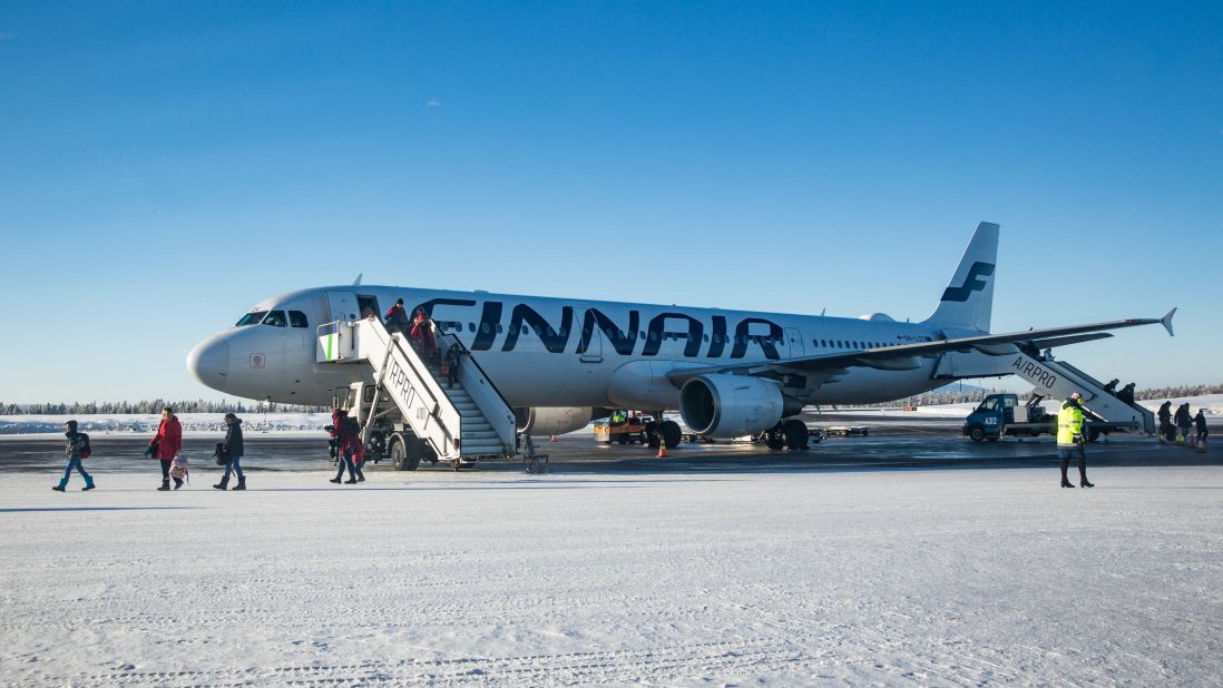 <strong>Airport access:</strong> The ski slopes of Levi mountain are only 15 minutes' drive from Kittilä Airport, where planes land on icy-looking runways. 