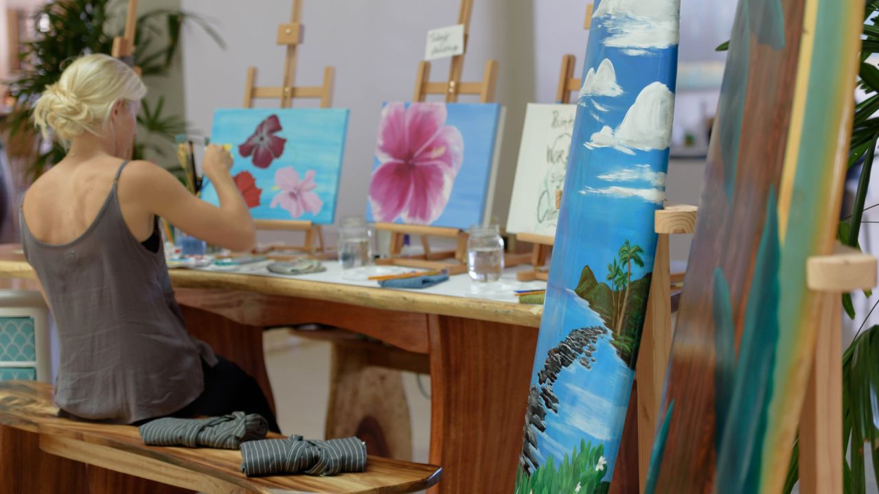 <strong>Color beyond the lines:</strong> The Four Seasons Oahu offers a painting workshop with a local artist as part of its #FSWayfinders program.