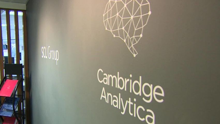 facebook cambridge analytica under investigation soares pkg_00001422.jpg