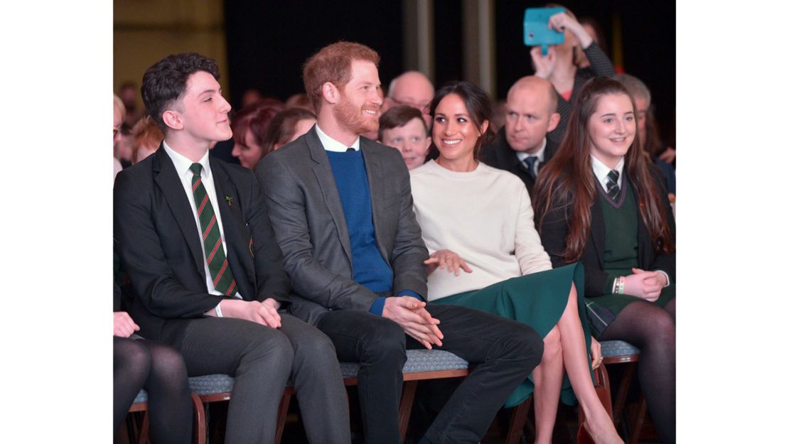 During their visit to Belfast, Prince Harry and Meghan Markle watched performances by local schools to celebrate how the arts can unite different communities.