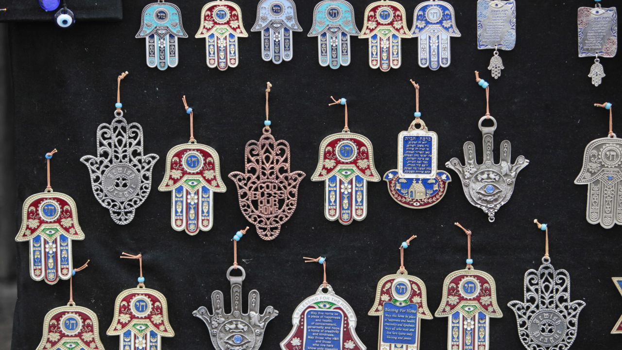 The hamesh hand or hamsa hand is a popular motif in Jewish jewelry.