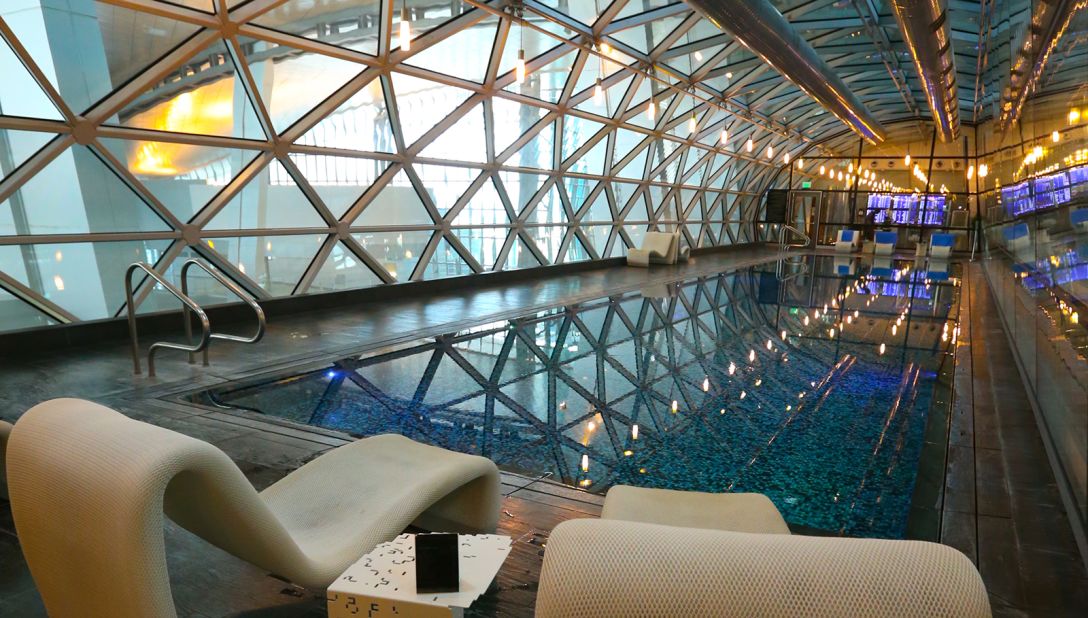 <strong>Swimming pool: </strong>A beautiful 25-meter pool overlooks the main departures hall. Anyone traveling through the airport can pay to use it. There's also a fully equipped gym, squash courts and spa. 