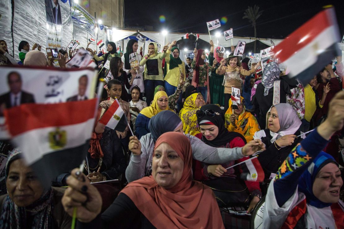 Egyptian supporters of President Abdel Fattah el-Sisi at a rally in Cairo on March 9, 2018.