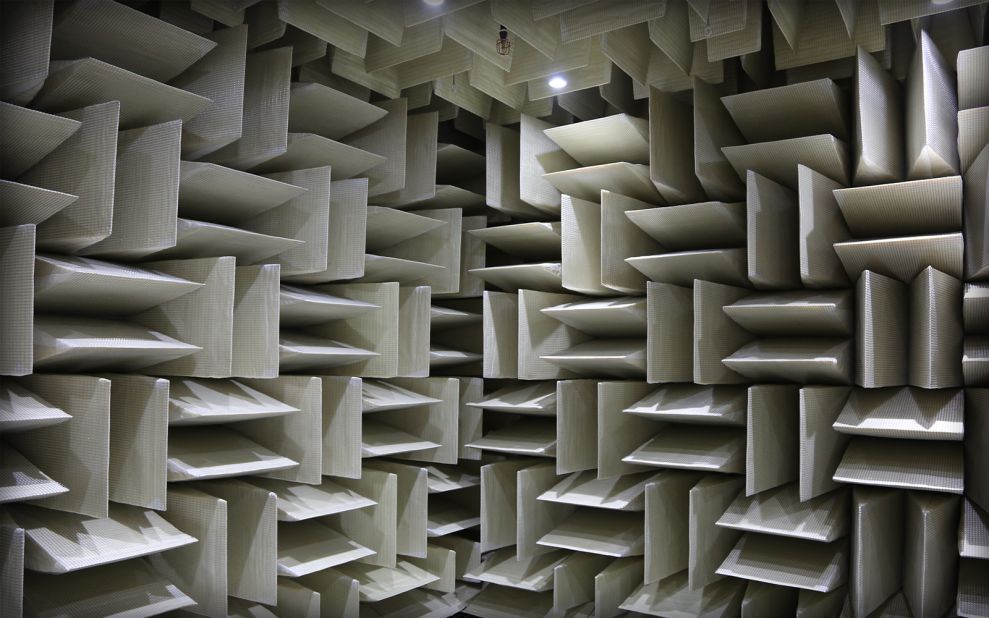 World's quietest room: 'Anechoic chamber' at Microsoft's headquarters