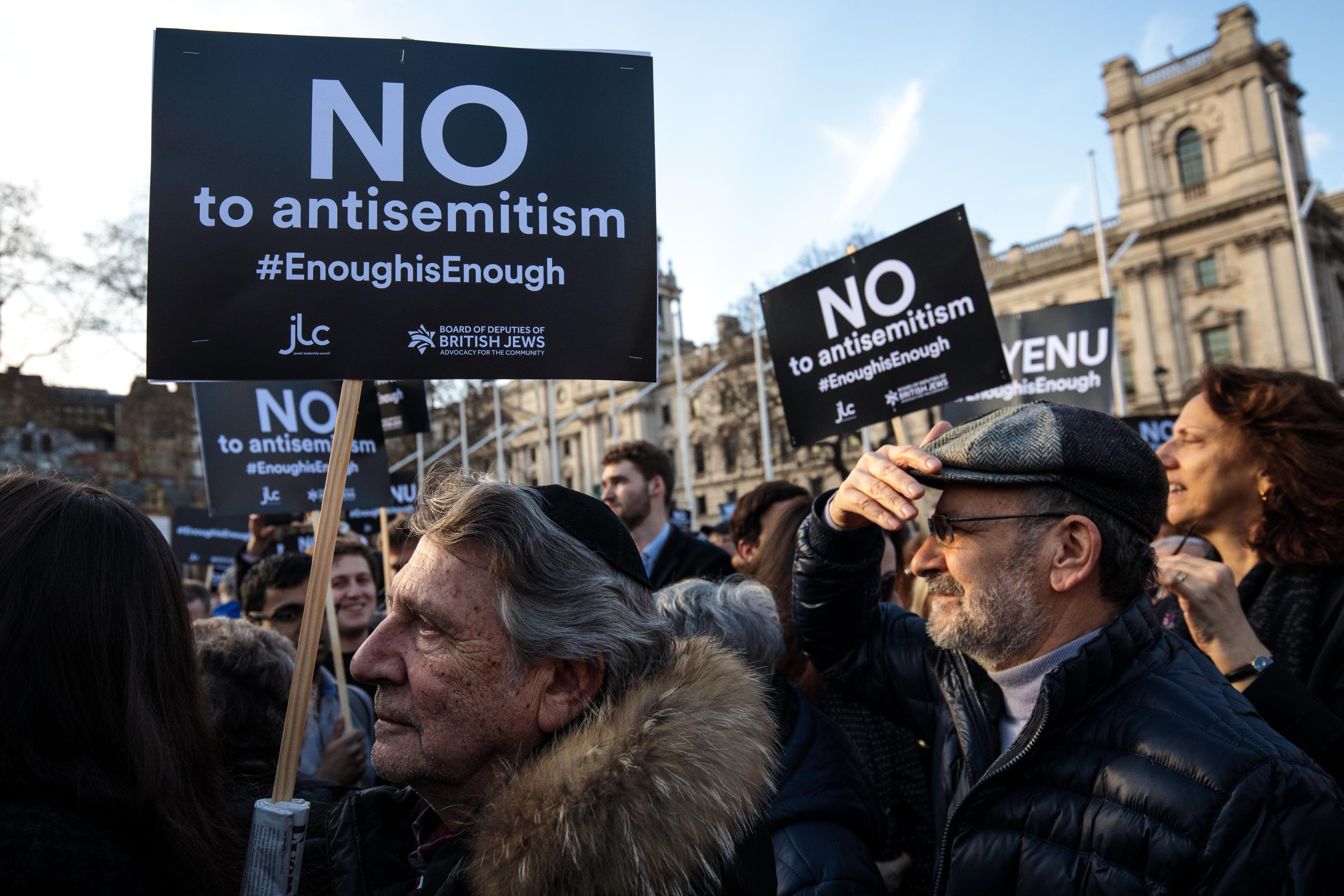 Anti-Semitism is so bad in Britain that some Jews are planning to leave |  CNN